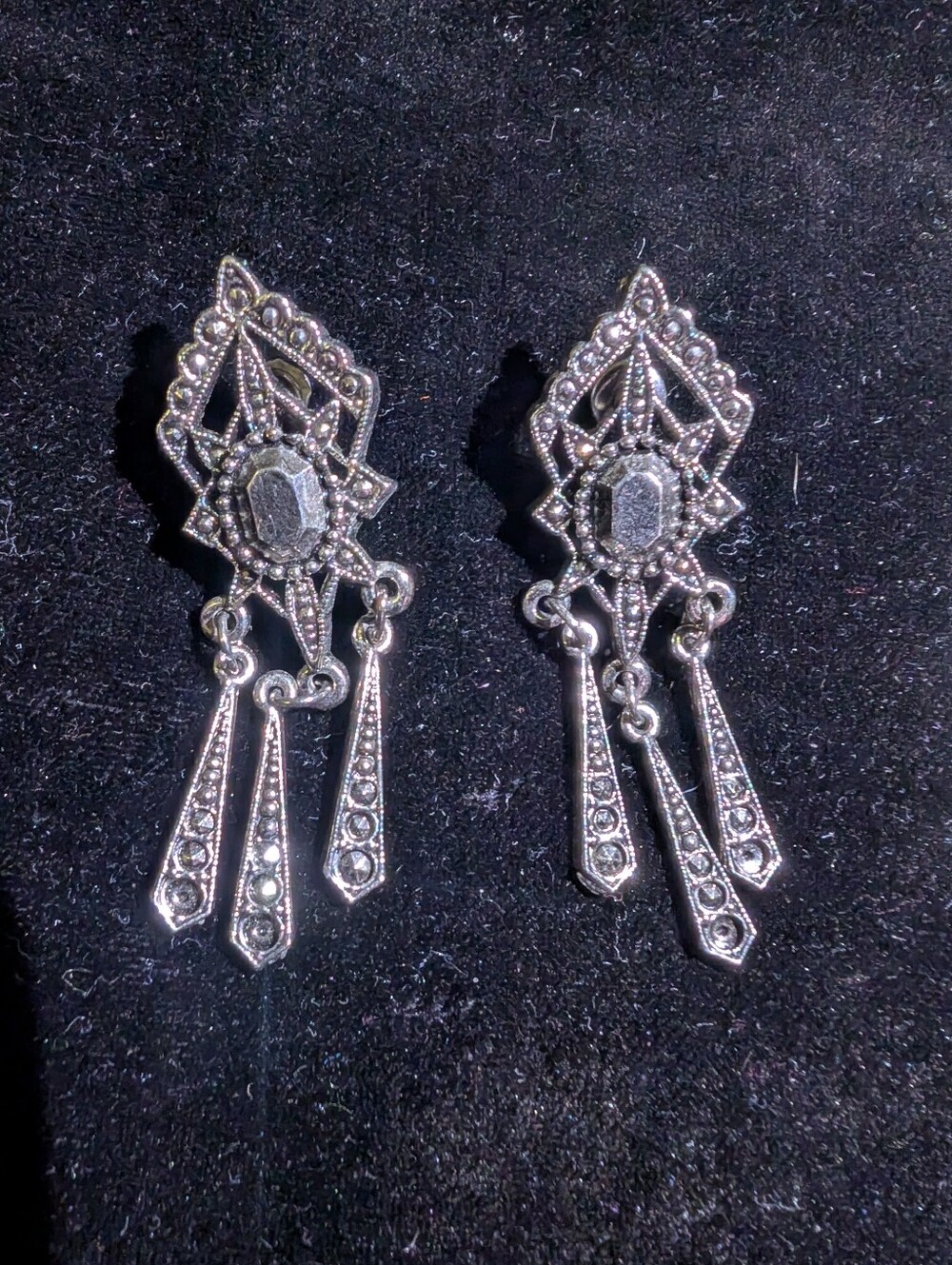 Silver-Tone Marcasite Drop Earrings - Elegant Vintage Style - Picture 1 of 3